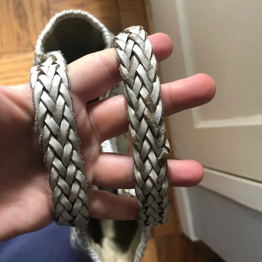 Anya Hindmarch London Woven Leather Neeson Tassel Tote Handbag - Picture 9 of 12